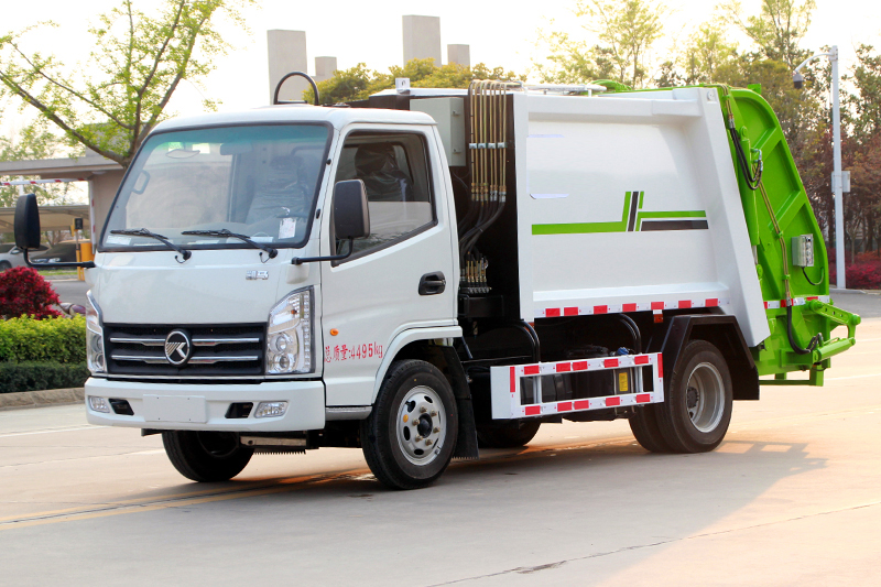 国六8立方江淮V7 压缩垃圾车