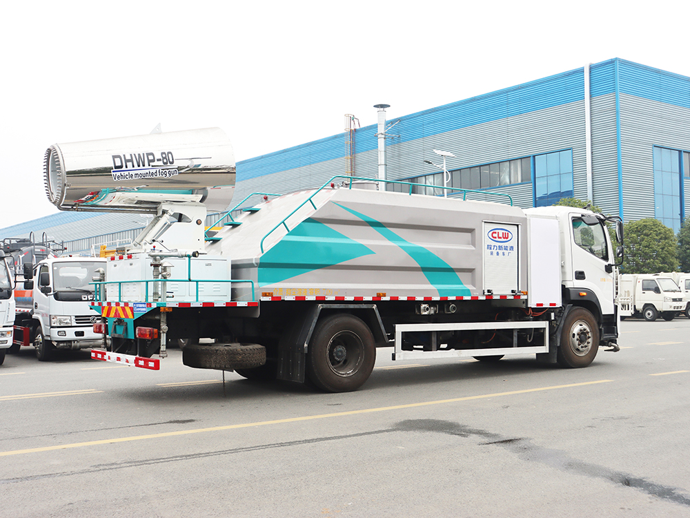 10方福田纯电动多功能抑尘车