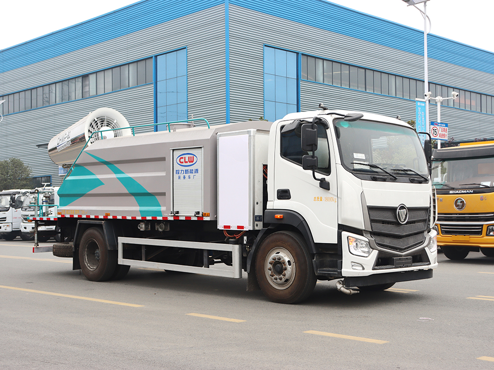 10方福田纯电动多功能抑尘车