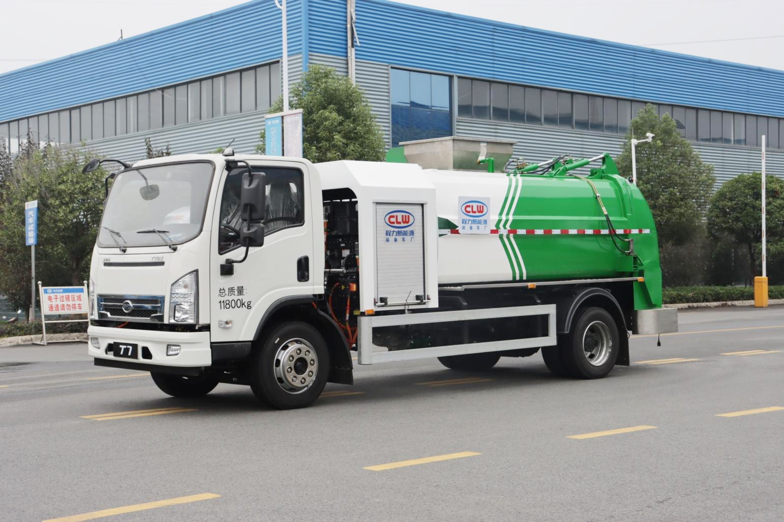 东风4方纯电动挂桶垃圾车