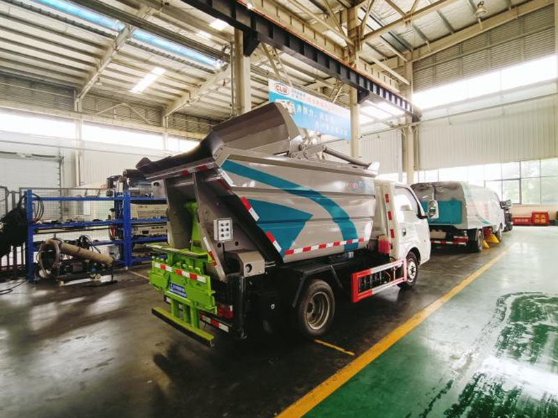 3.5方比亚迪T4纯电动自装卸垃圾车