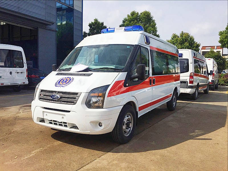 福特V362中轴中顶转运型救护车