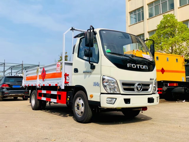 福田奥铃4.1米气瓶运输车