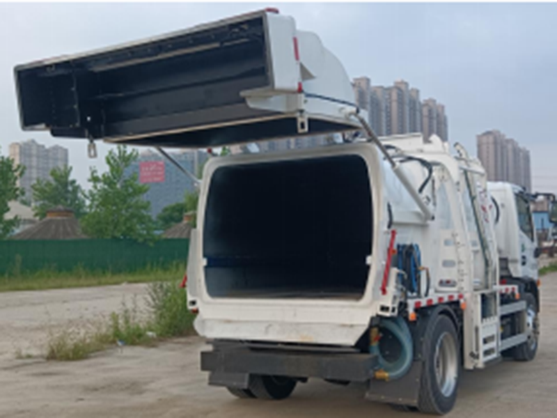 陕汽6.5方纯电动餐厨垃圾车