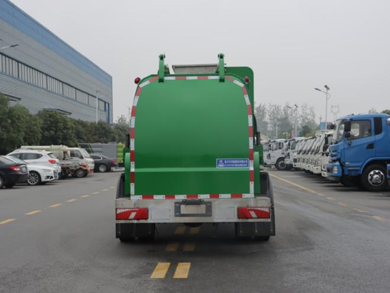 7方纯电动餐厨垃圾车