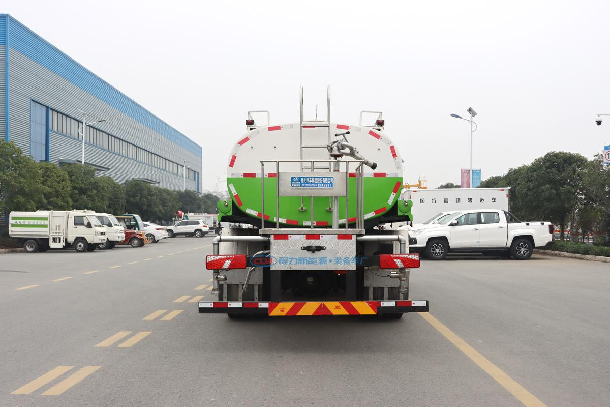 比亚迪T8纯电动洒水车（11方）