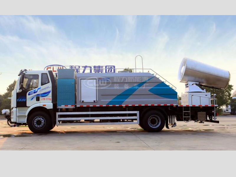 解放10方纯电动多功能抑尘车