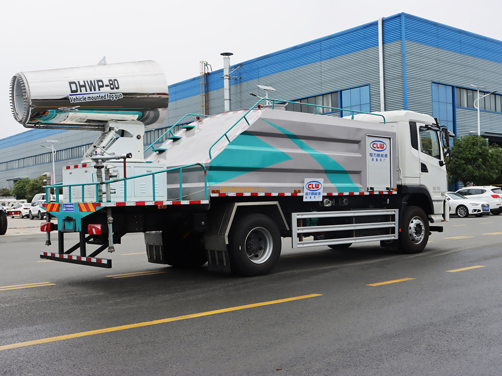 10方比亚迪T8纯电动多功能抑尘车